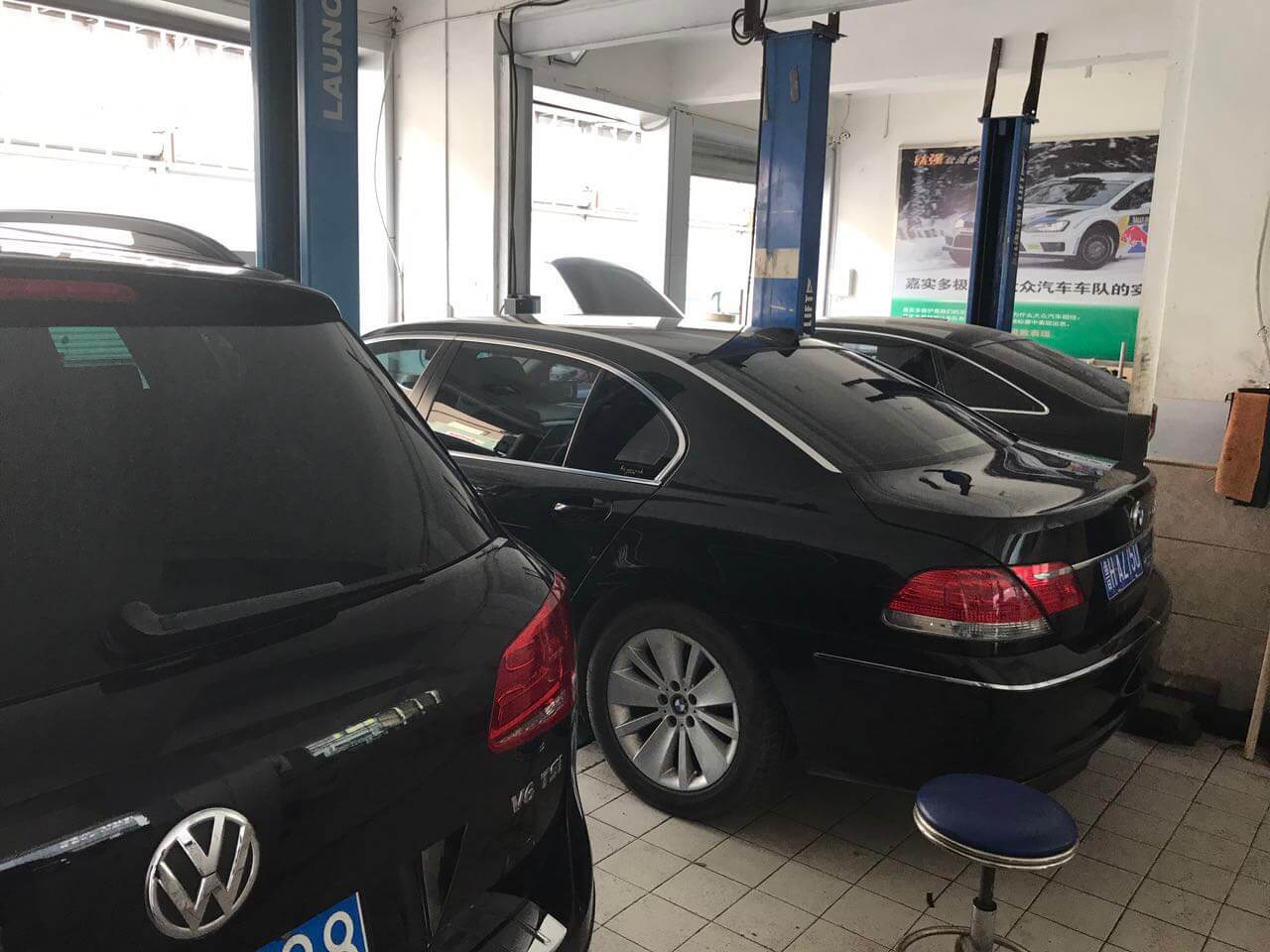 奧迪冷卻液表面一層油與哪些原因有關？